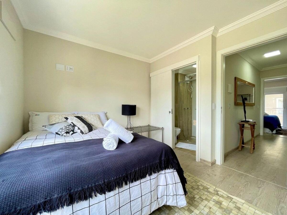 Casa Triplex 3 Dorm A 6Qd Rua Coberta Canela Exterior photo